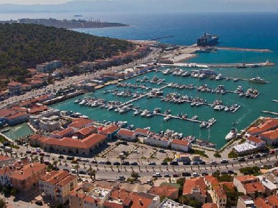 Çeşme Marina