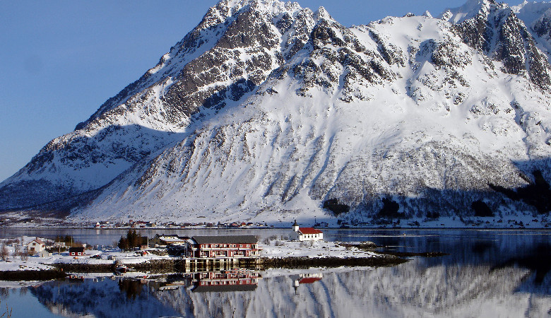 Z cyklu Gdzie na czarter jachtu: Norwegia - Lofoty
