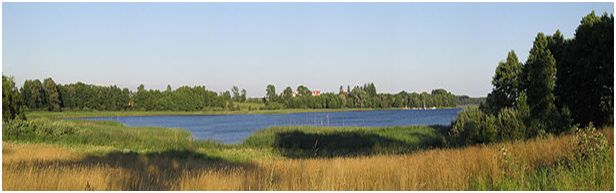 Panorama jeziora Mamry