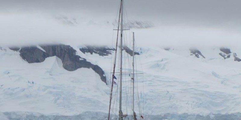 S/Y Selma. Horn - Antarktyda