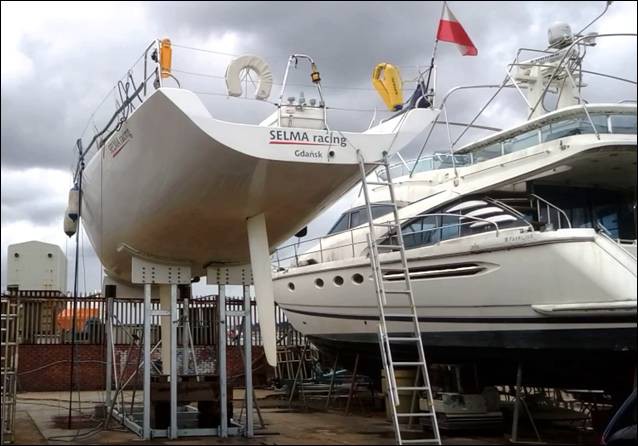 [t]Jacht  Selma Racing na nabrzeżu Southampton Marina, lipiec 2017[/t] [s]Fot. Krzysztof Jasica  (Selma Expeditions)[/s]
